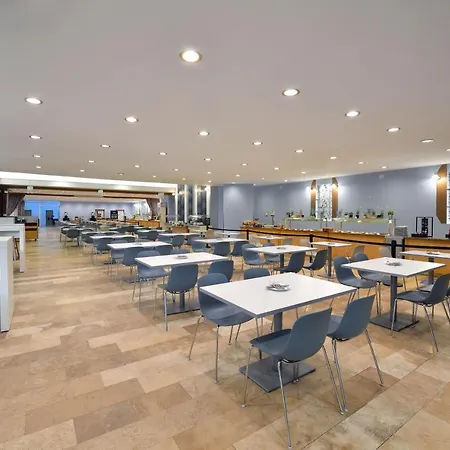 מלון Danubius Annabella באלאטונפורד