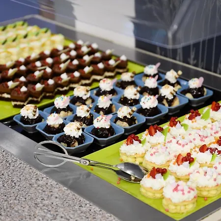 Danubius Annabella 3* 巴拉顿菲赖德