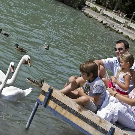 מלון Danubius Annabella 3*