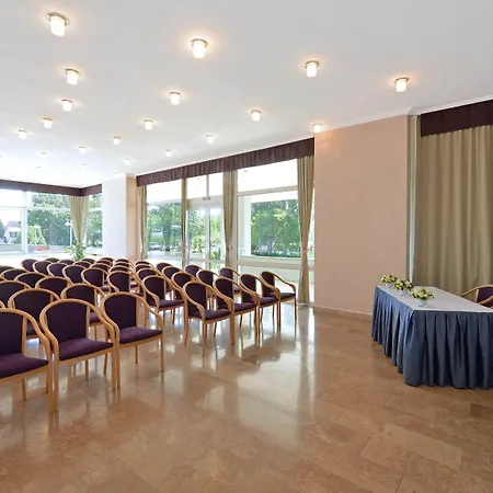 Danubius Annabella 酒店 巴拉顿菲赖德