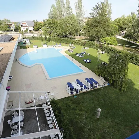 Danubius Annabella 3* 巴拉顿菲赖德