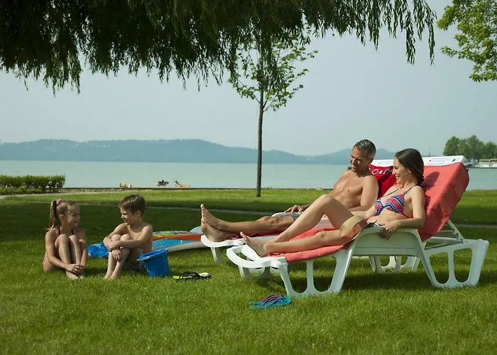 Danubius Hotel Annabella 3*