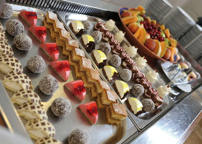 Danubius Hotel Annabella 3*