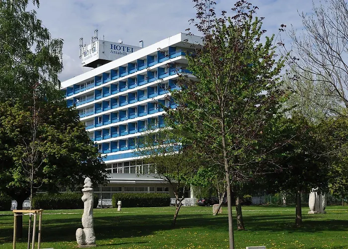 Hotell Danubius Annabella 3*